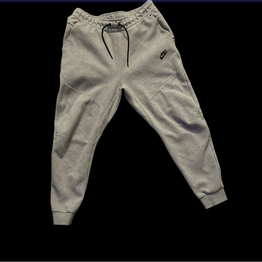 Nike tech pants